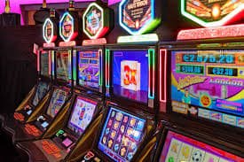 Pemain menikmati promo bonus besar sunantoto di perangkat mobile